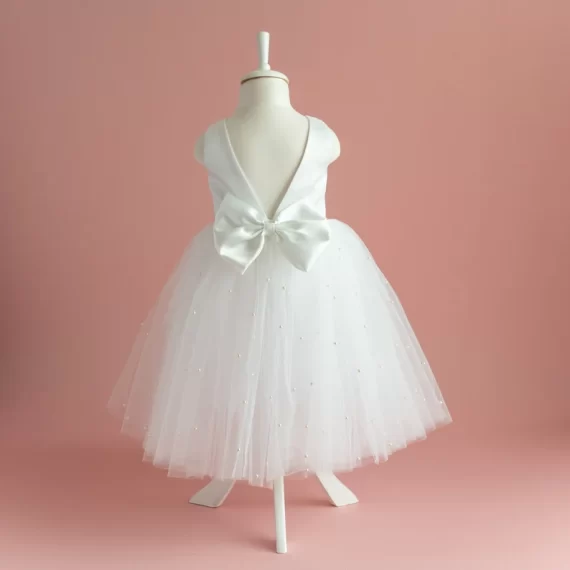 Budget-Friendly Flower Girl Dresses Under $100 That Look Cute