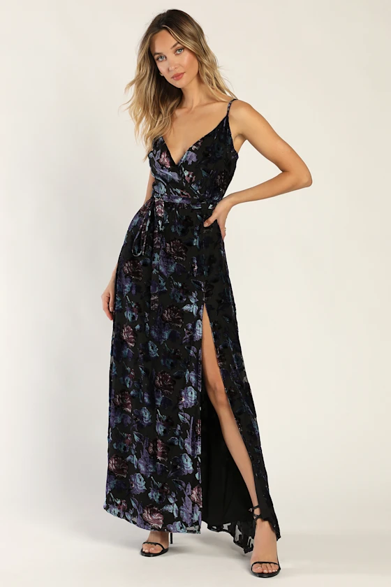 navy blue dress for baby girl What to Wear to a Winter Wedding: A Guest Guide main image 1