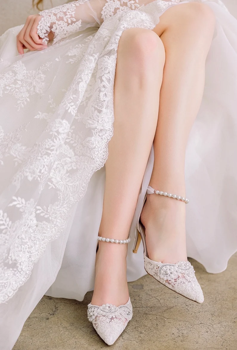 chinese dress ladies White Lady Lace Kitten Heel – Ally Shoes main image 0