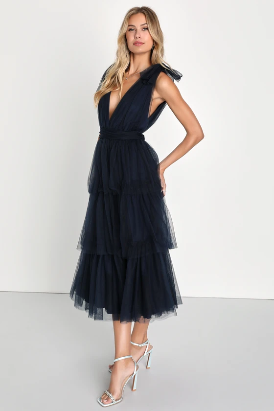 Bridesmaid Dresses That Aren't Satin | Comfortable, Chic & Flattering