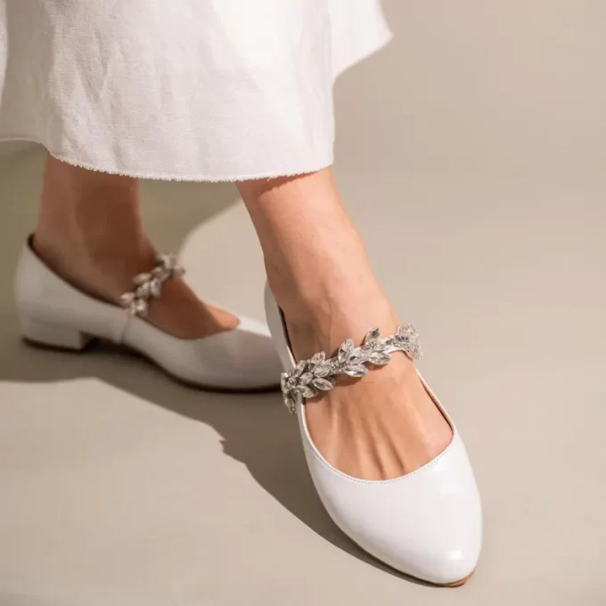 Best Wedding Shoes That Are Flat + Comfortable Picks for Brides