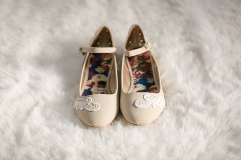 ballet flats with strap | via 31 Best Handmade Wedding Shoes https://emmalinebride.com/bride/handmade-wedding-shoes/