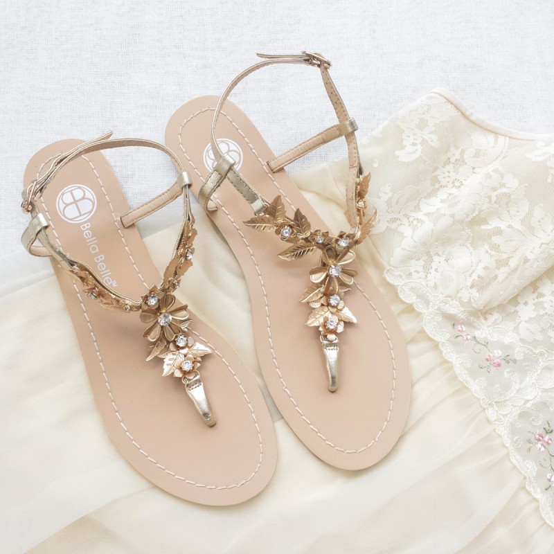 bohemian gold wedding sandals | via 31 Best Handmade Wedding Shoes https://emmalinebride.com/bride/handmade-wedding-shoes/