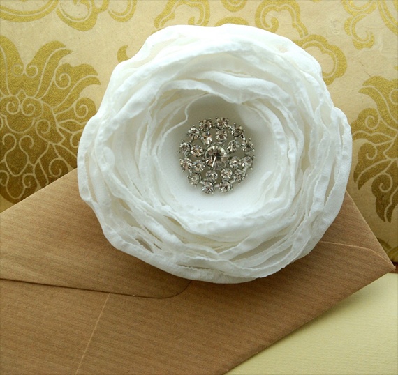 veil alternatives: #1 flower hair pins (by nia person via emmaline bride) #handmade #wedding #hair - bridal hair flower