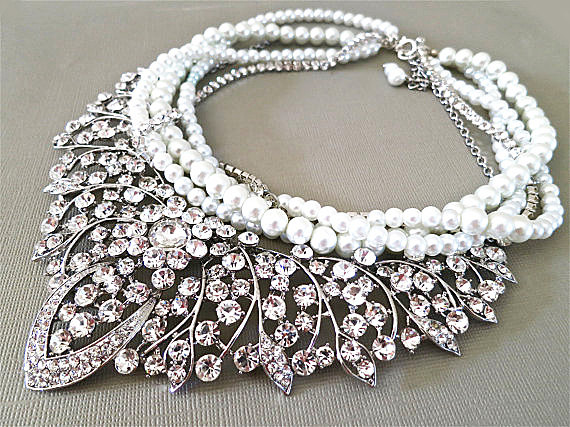 Pearl statement necklace Clearance