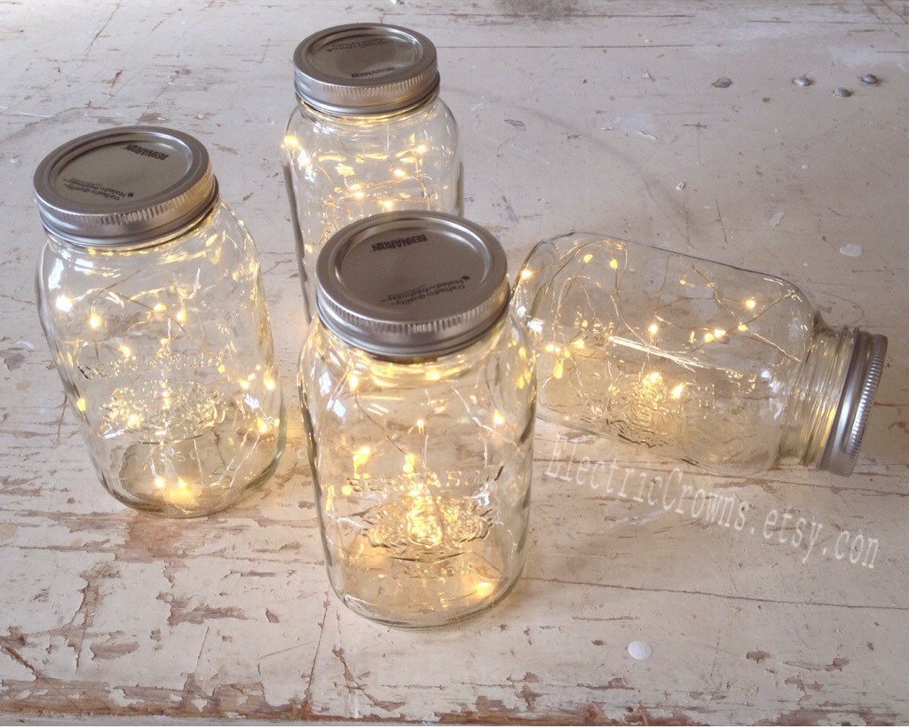 7 Cute Mason Jar Ideas For Weddings