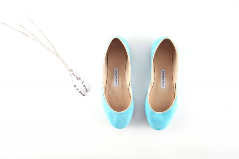 flats in tiffany blue | via 31 Best Handmade Wedding Shoes https://emmalinebride.com/bride/handmade-wedding-shoes/