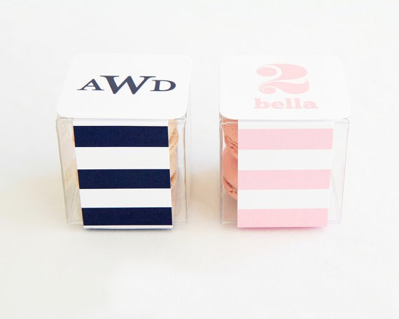 clear macaron box with colorful striped paper | via http://emmalinebride.com/favors/giving-macaron-favors/