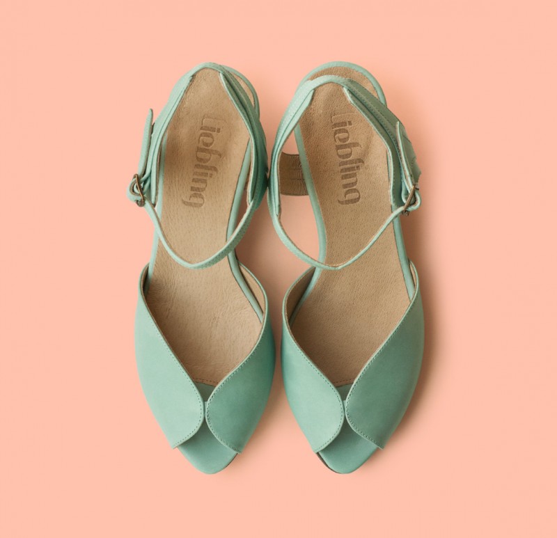 mint green shoes | via 31 Best Handmade Wedding Shoes https://emmalinebride.com/bride/handmade-wedding-shoes/