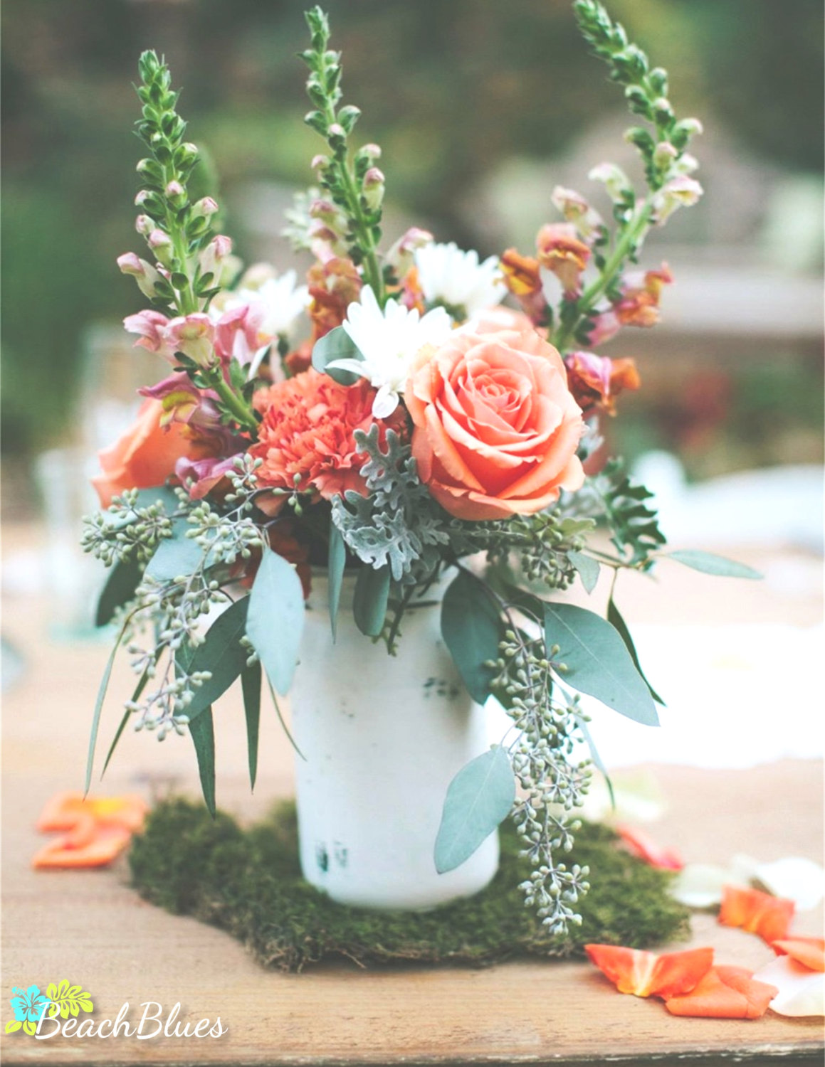Where to Put Bouquet During Reception? Emmaline Bride